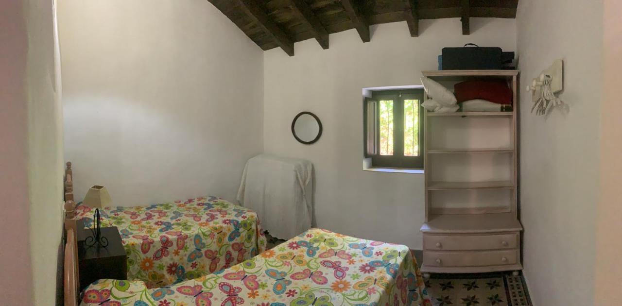 La Fuente De El Nacimiento Guest House Benamahoma Bagian luar foto