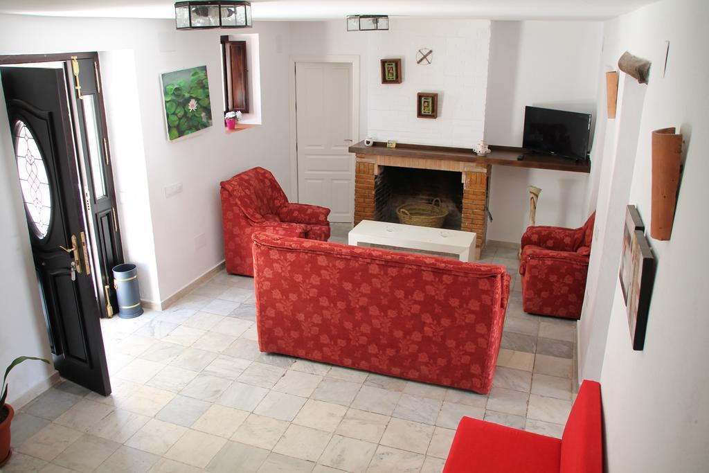 La Fuente De El Nacimiento Guest House Benamahoma Bagian luar foto