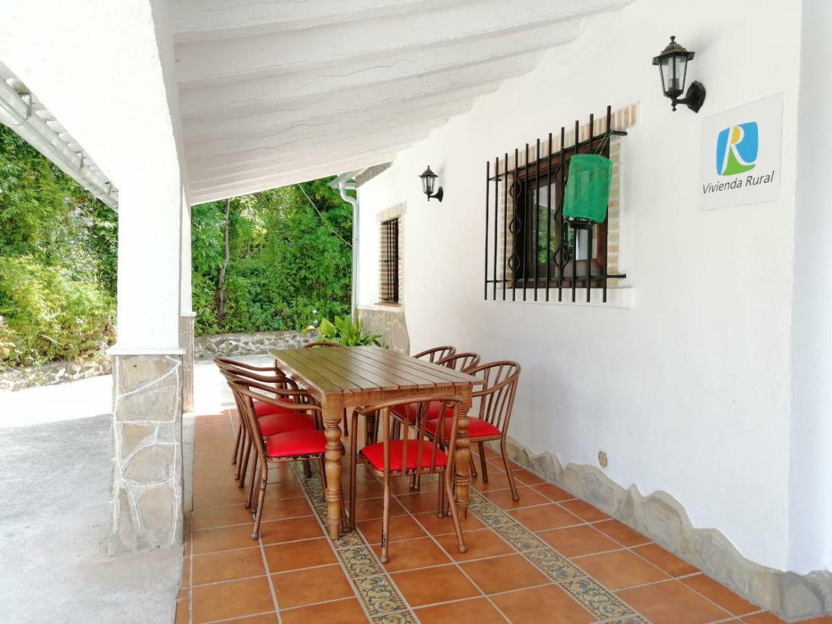 La Fuente De El Nacimiento Guest House Benamahoma Bagian luar foto